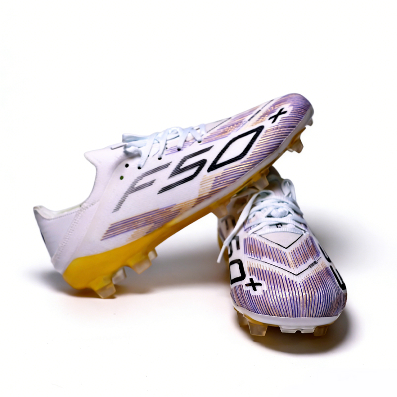 T38 Lace-up Mens Soccer Shoes  - огляд і ціна Sports Equipment For Boys