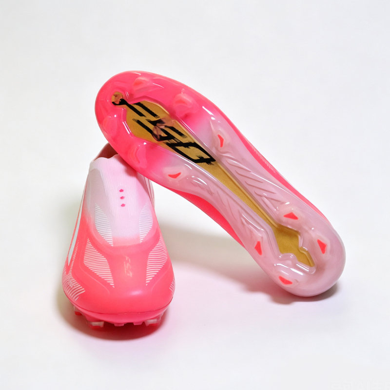 2026 NO-LACE Mens Soccer Shoes - огляд і ціна Sports Equipment For Boys